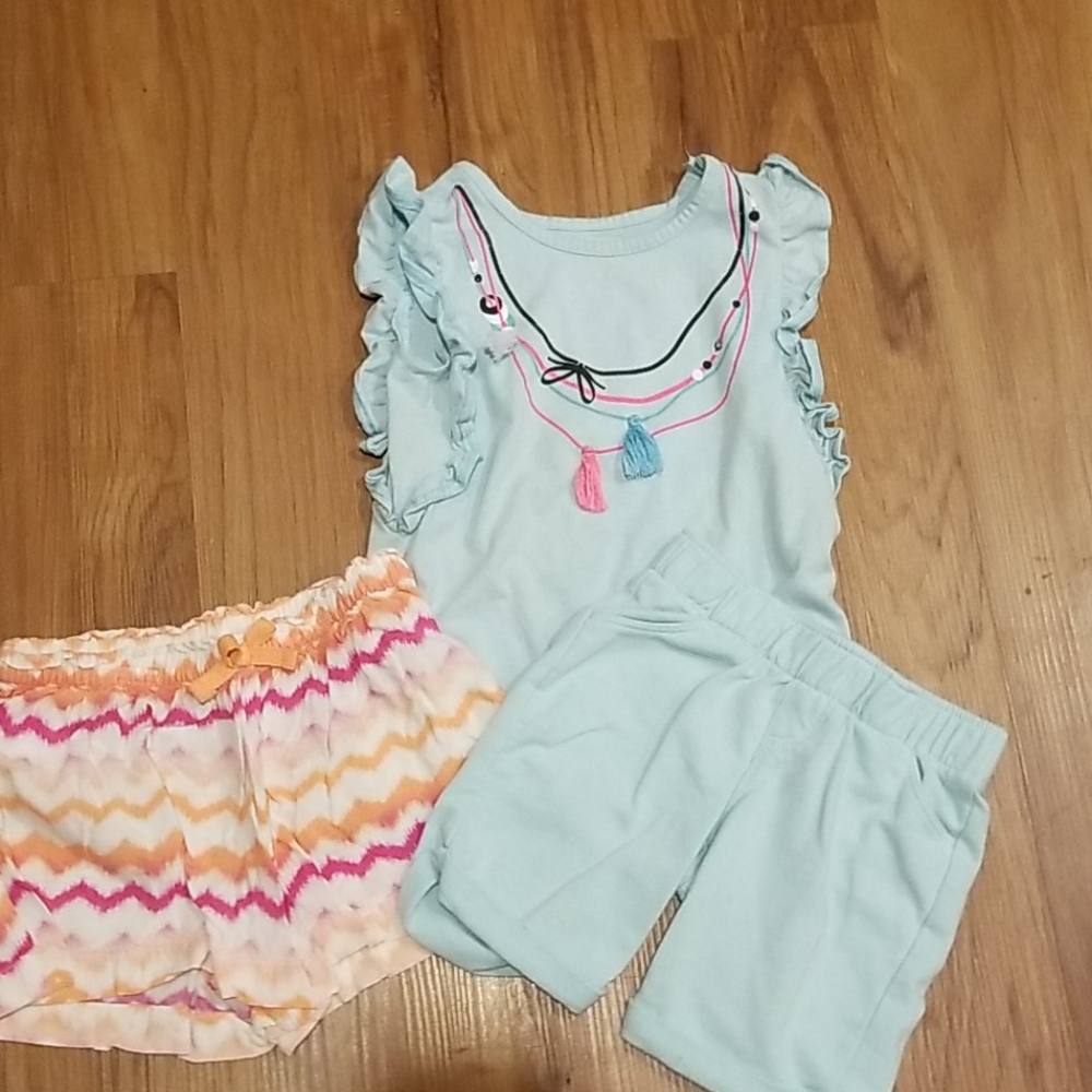 Girls short outfit